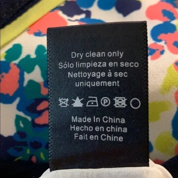 Adelyn Rae Anthropologie V-Neck Floral Romper Women’s Size Small - Picture 9 of 10